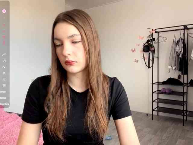 EveliaShimaoka webcam