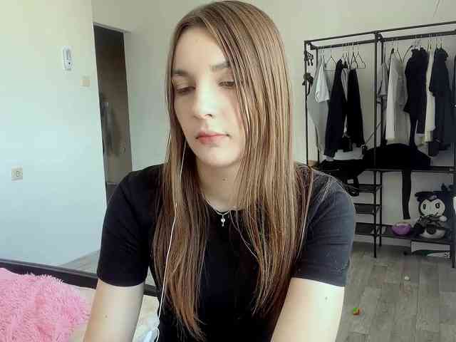 EveliaShimaoka webcam