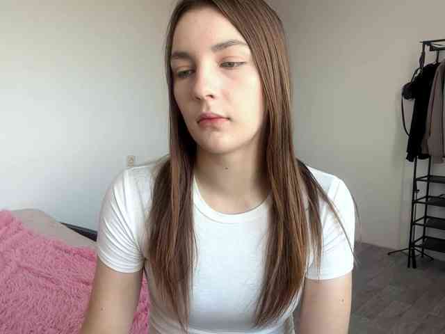 EveliaShimaoka webcam