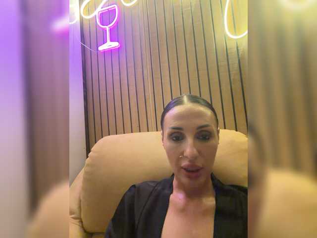 Live трансляция Amouraa - Runet.cam