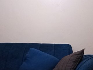 Live User Thumb