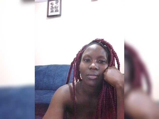 HalimaAnderson live cam on BongaCams