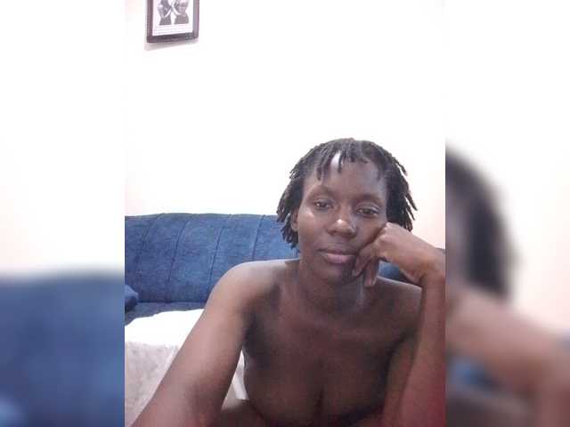 HalimaAnderson live cam on BongaCams