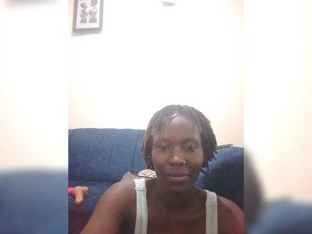 HalimaAnderson live cam on BongaCams