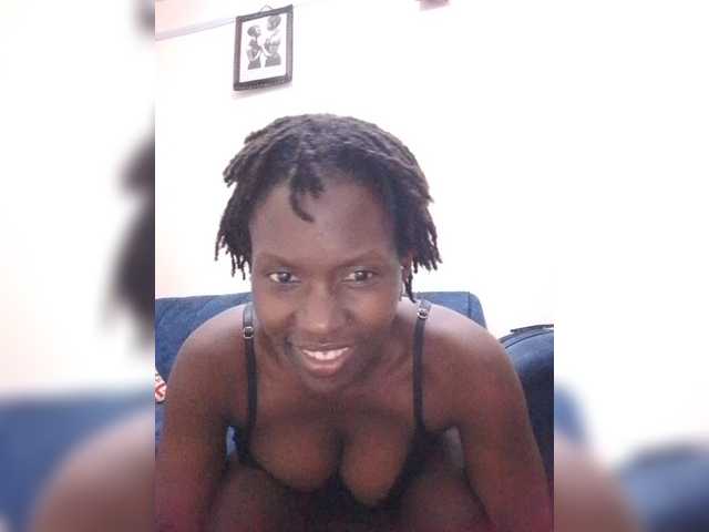 HalimaAnderson live webcam show