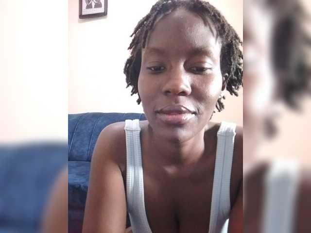 HalimaAnderson live cam on BongaCams