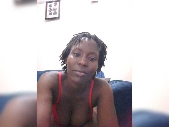 HalimaAnderson live cam on BongaCams