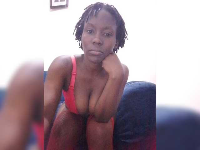 HalimaAnderson live cam on BongaCams