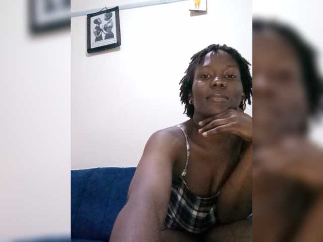 HalimaAnderson live cam on BongaCams