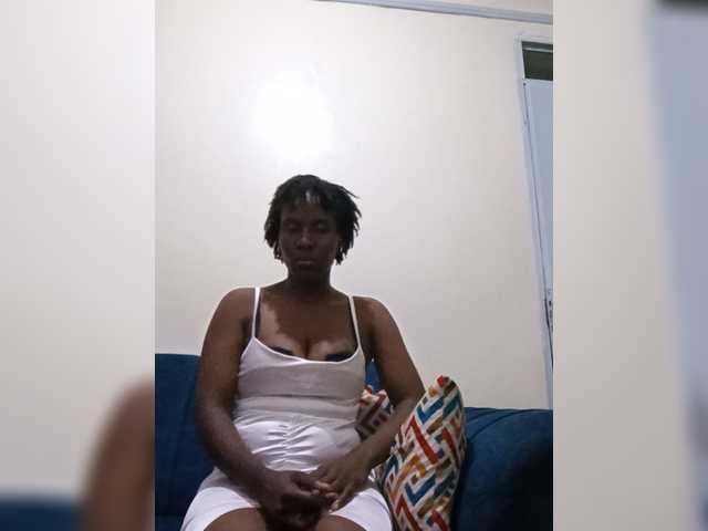 HalimaAnderson live cam on BongaCams