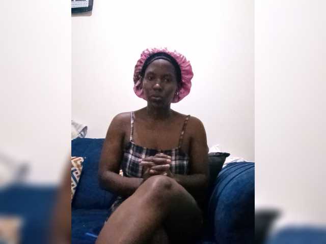 HalimaAnderson live cam on BongaCams