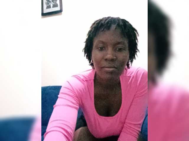 HalimaAnderson live cam on BongaCams