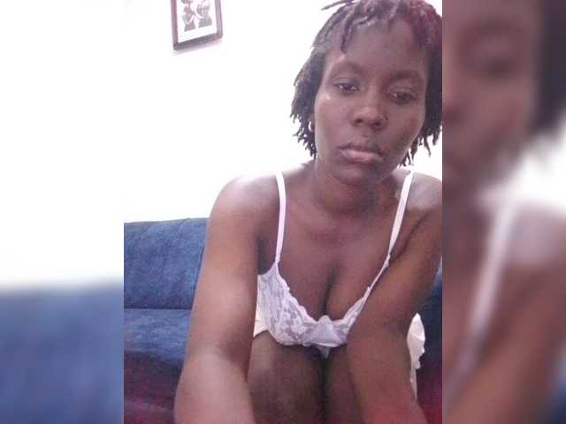HalimaAnderson live cam on BongaCams