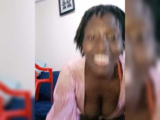 HalimaAnderson live cam on BongaCams