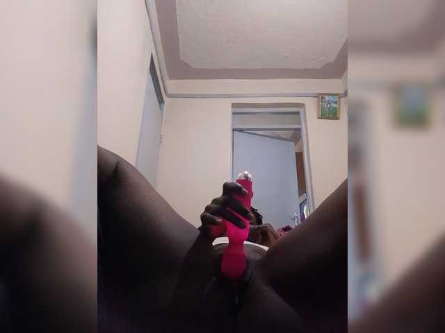 HalimaAnderson live cam on BongaCams