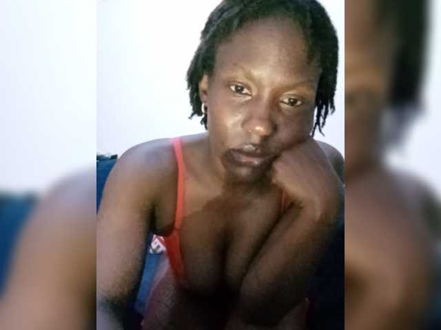 HalimaAnderson live cam on BongaCams