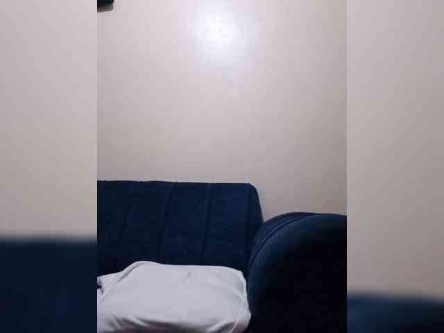 HalimaAnderson webcam