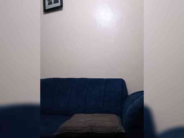 HalimaAnderson webcam