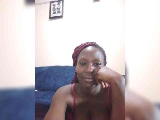 HalimaAnderson webcam