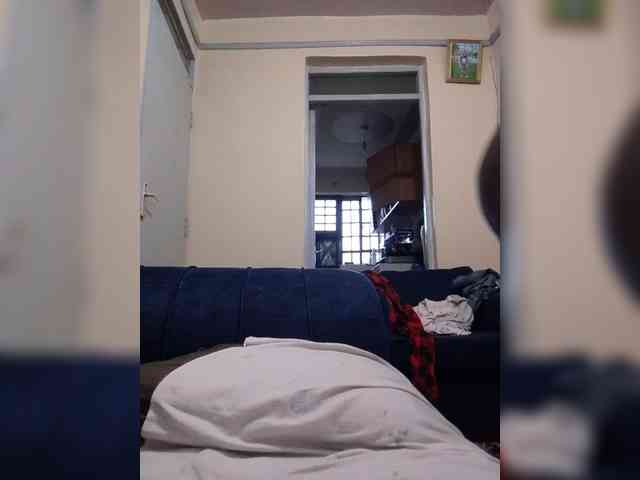 HalimaAnderson webcam