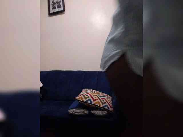 HalimaAnderson webcam