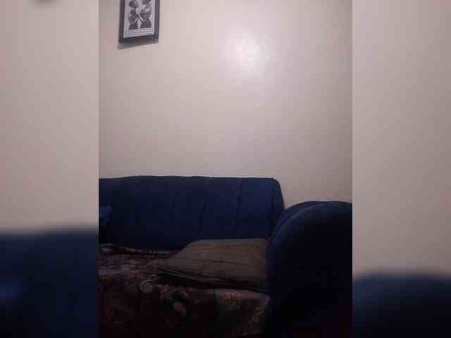 HalimaAnderson webcam
