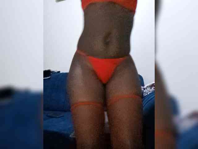HalimaAnderson webcam