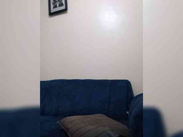 HalimaAnderson webcam