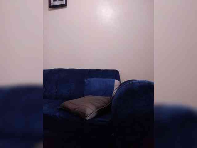 HalimaAnderson webcam