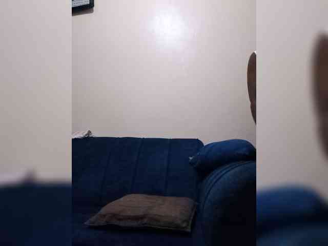 HalimaAnderson webcam