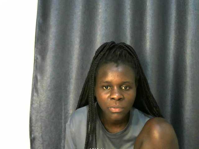 Little-queen live cam on BongaCams