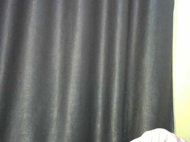 Little-queen live cam on BongaCams