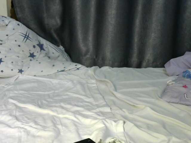 Little-queen live cam on BongaCams