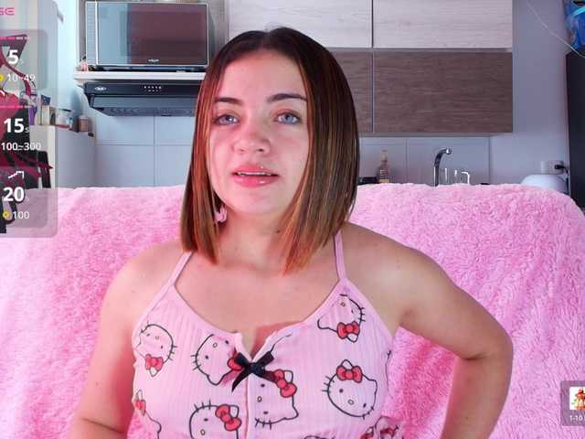 Candybloom live cam on BongaCams