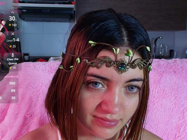 Candybloom live cam on BongaCams