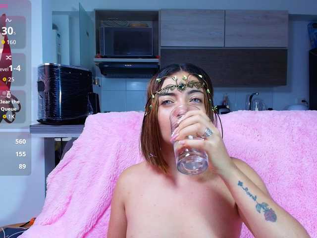 Candybloom live cam on BongaCams