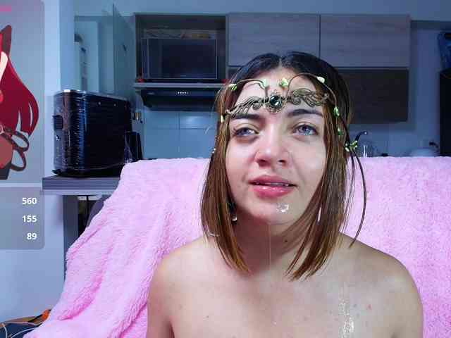 Scarletgrey webcam