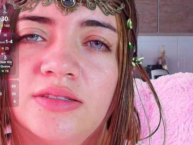 Scarletgrey webcam