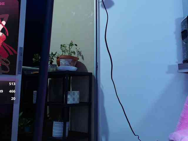 Scarletgrey webcam