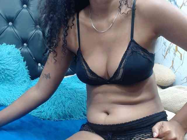 pamelax18