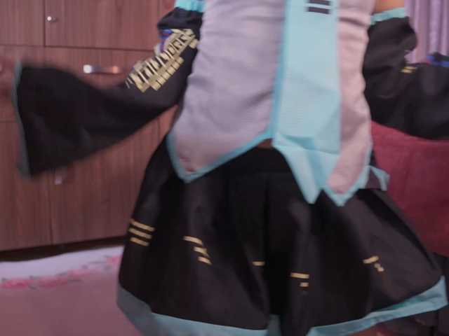 AitanaJhons