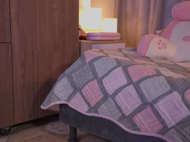 AitanaJhons