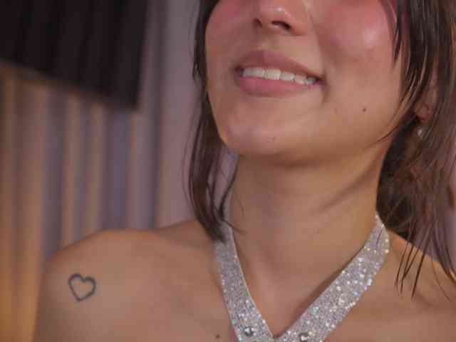 AitanaJhons webcam