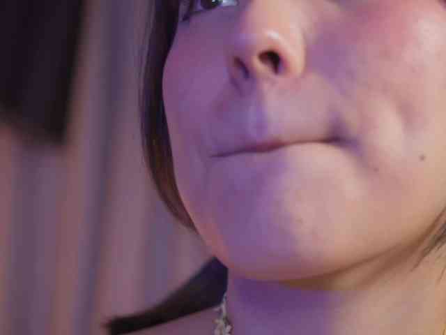 AitanaJhons webcam