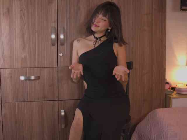 AitanaJhons webcam