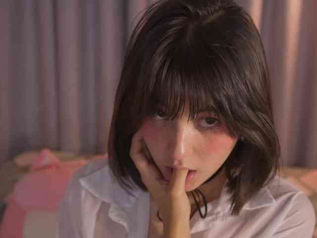 AitanaJhons webcam