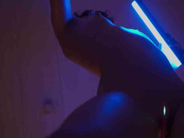 AitanaJhons