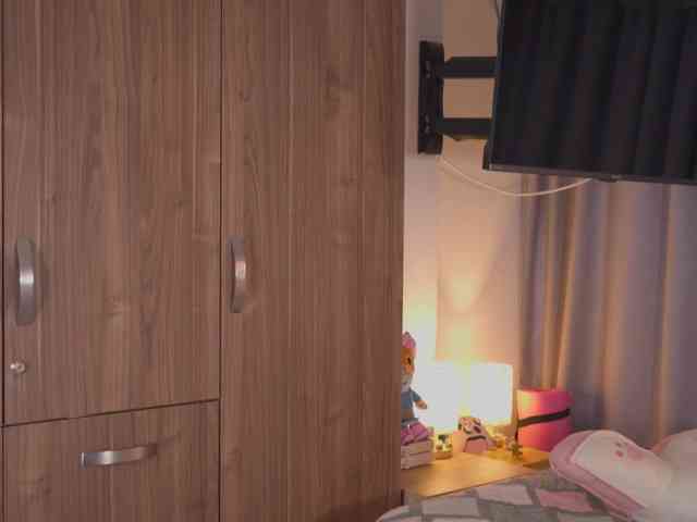 AitanaJhons webcam