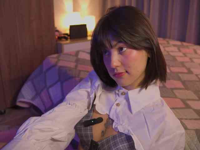 AitanaJhons webcam