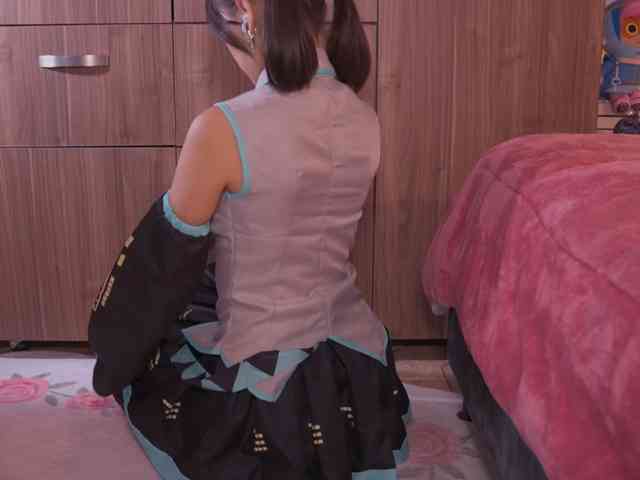 AitanaJhons